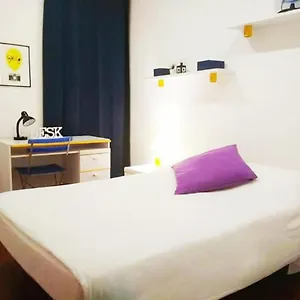 Pensión Habitacions Sant Pere Claver, Tàrrega